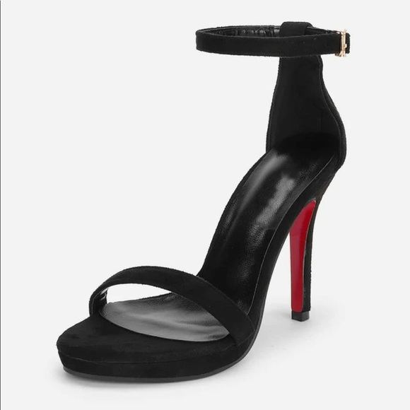 NWT heels - Picture 2 of 6